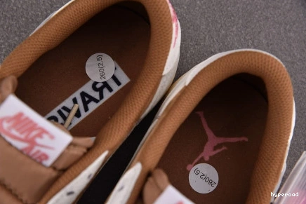 Hyperoad x Scott Jordan OG Air Low 1 Travis 0927